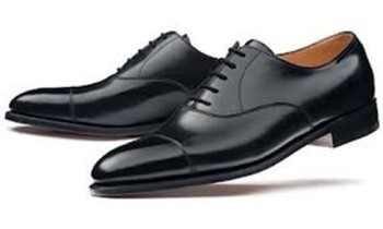 Formal men's shoes